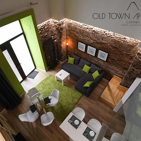 Old Town Apartments CTA Exterior foto