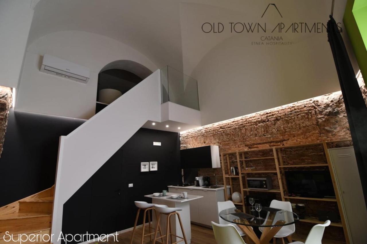 Old Town Apartments CTA Exterior foto